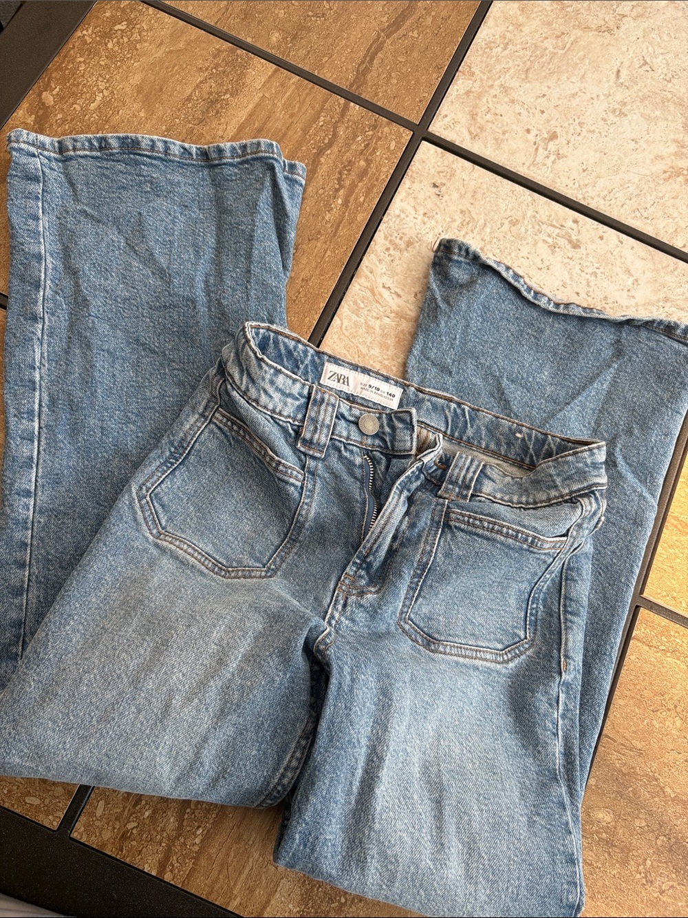 ZARA Light Wash Flare Leg Women’s Jeans